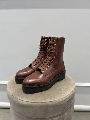 Anfibi in pelle Pennyblack