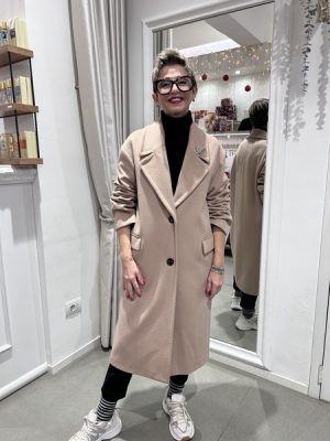 Cappotto oversize con spilla Kaos