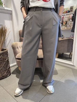Pantalone wide grigio